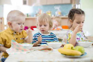 小孩子一抠鼻子就流鼻血